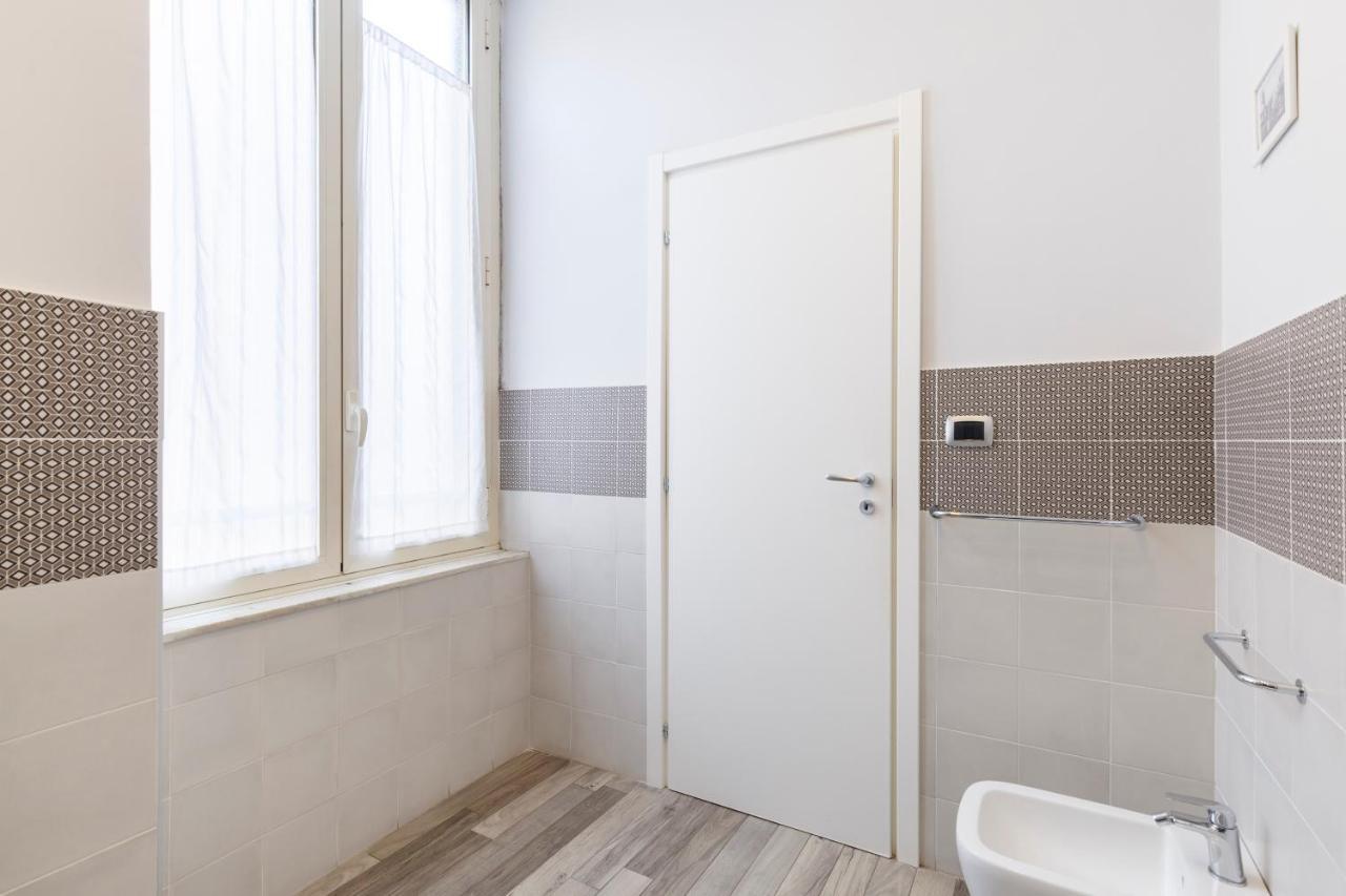 Scaramantico Rooms Наполи Екстериор снимка