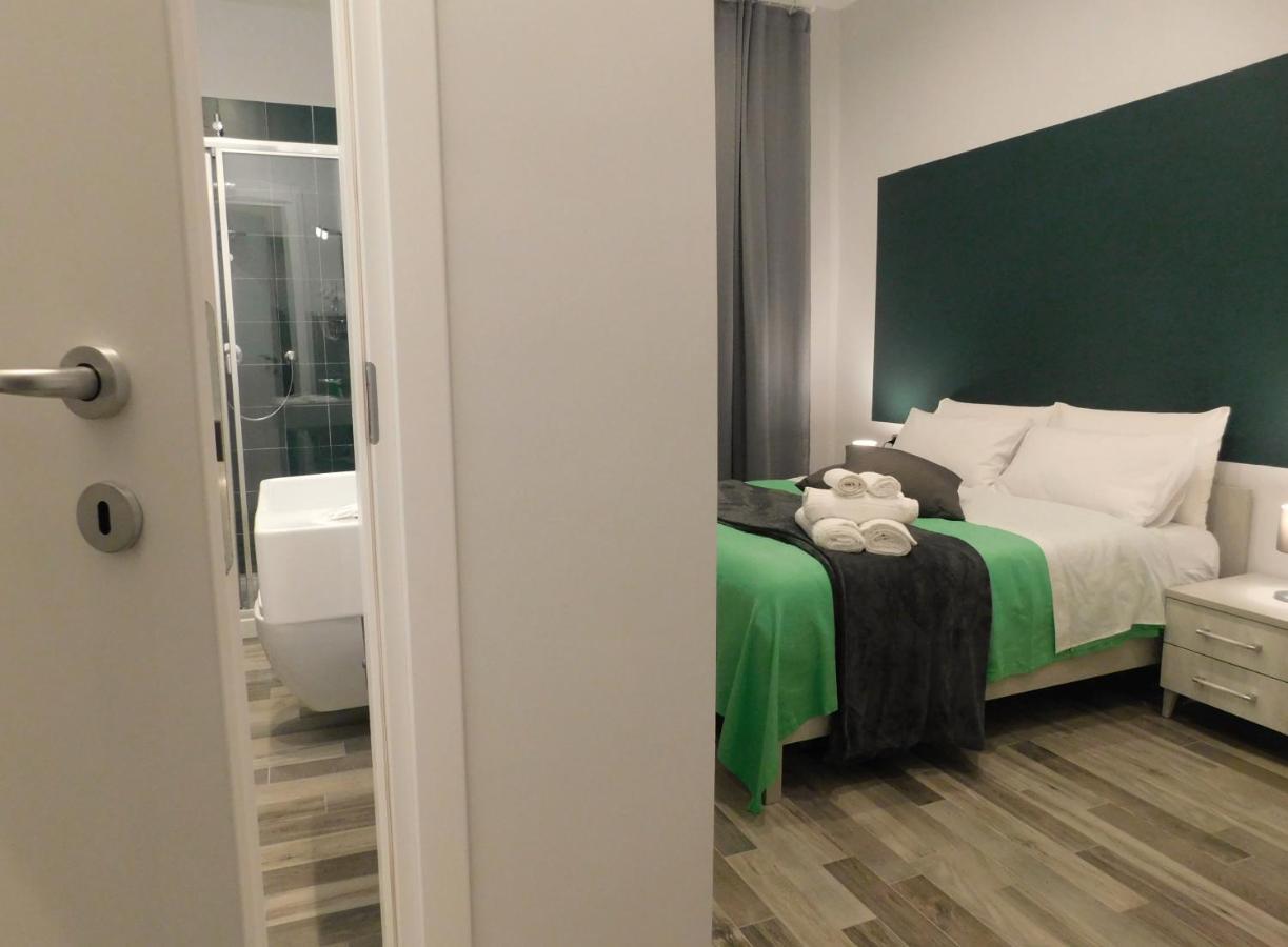 Scaramantico Rooms Наполи Екстериор снимка