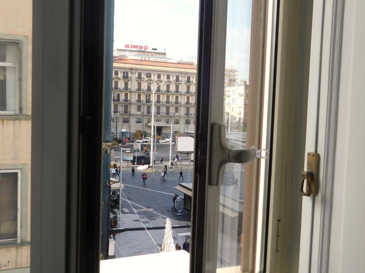 Scaramantico Rooms Наполи Екстериор снимка