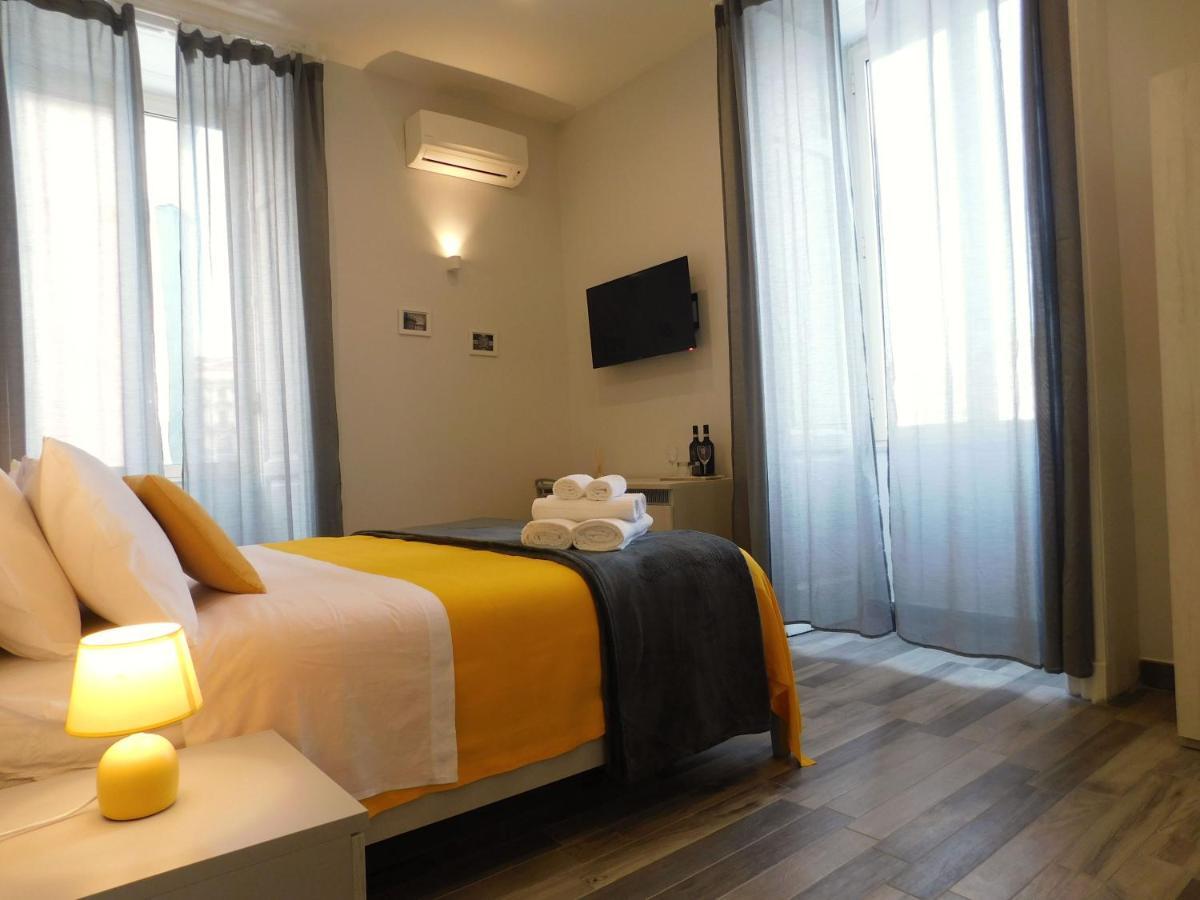 Scaramantico Rooms Наполи Екстериор снимка
