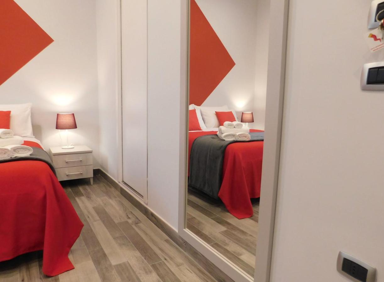 Scaramantico Rooms Наполи Екстериор снимка